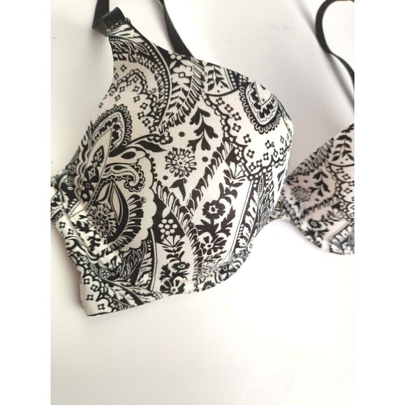 Victoria's Secret Bra Size 34 B Lined Demi Embellished Paisley Print Black White - Picture 3 of 7